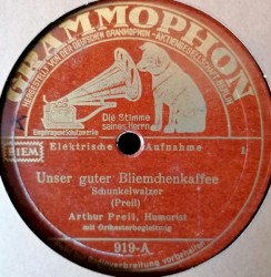 Unser guter Bliemchenkaffee / Heute Schlachtefest