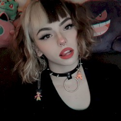 E‐GIRLS ARE RUINING MY LIFE!
