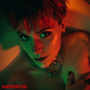 Unfertig
