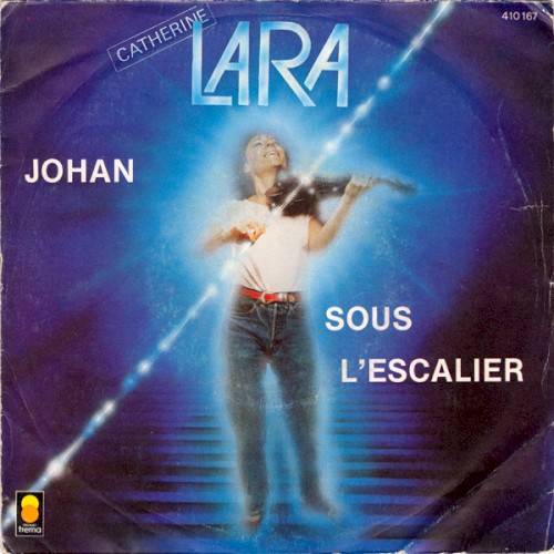 Johan / Sous l'escalier