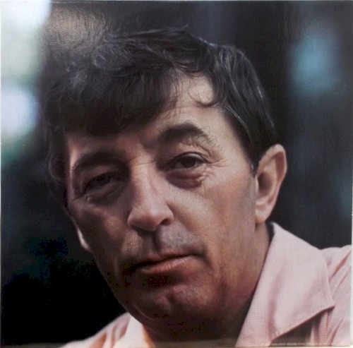 That Man Robert Mitchum...Sings
