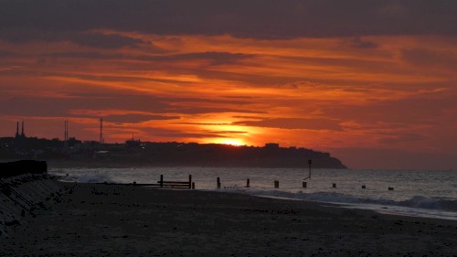 red waves