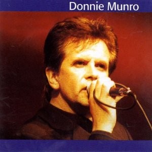 Donnie Munro Live