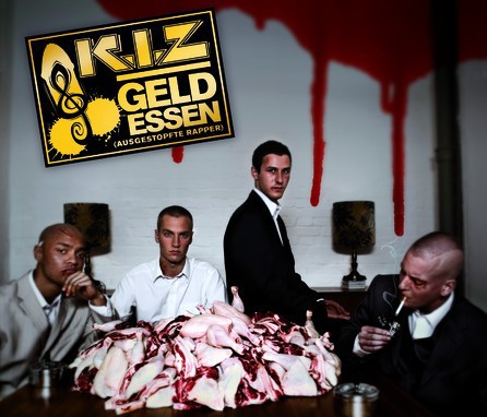 Geld essen (Ausgestopfte Rapper)