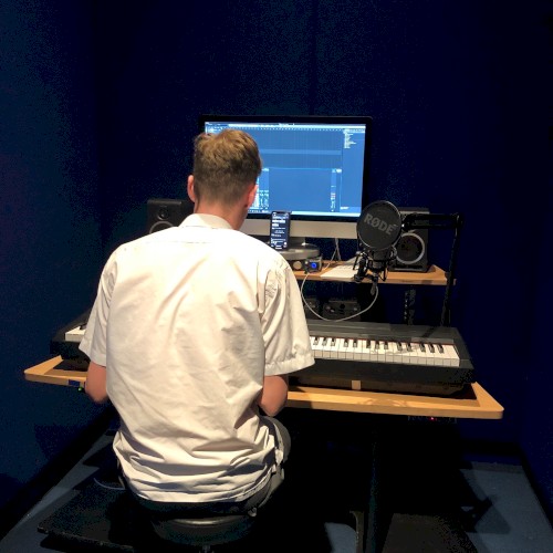 Ice spice (Bright light)