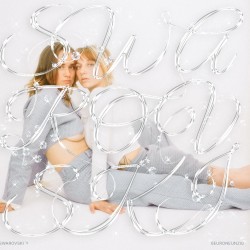 SWAROVSKI