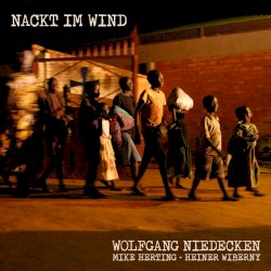Nackt im Wind