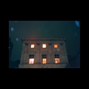Maison, Maison
