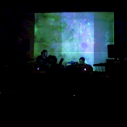 noise pole (live)
