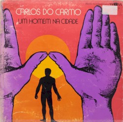 Um homem na cidade