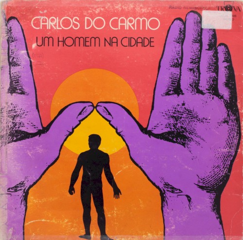 Um homem na cidade