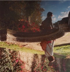 A Space in the Loveless Field