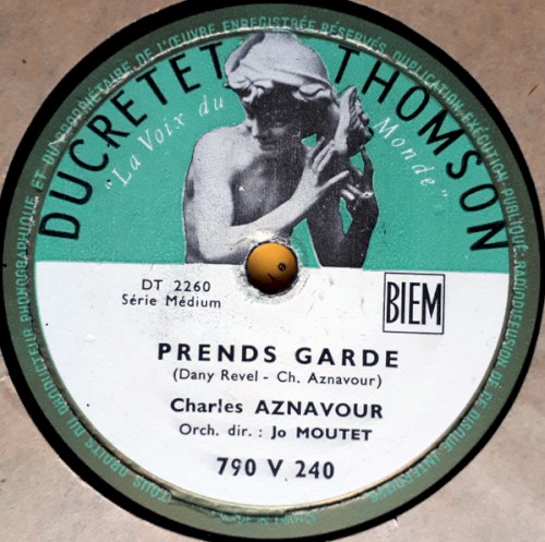 Prends Garde / Je Cherche Mon Amour