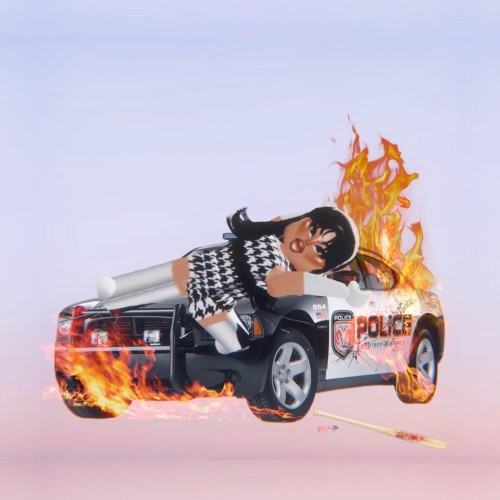 911