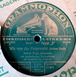 Wir von der Feuerwehr / Wettschwimmer Wasserhahn, der Rekordbrecher