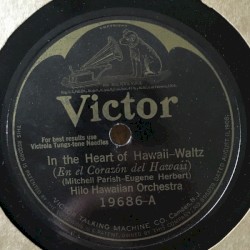 In the Heart of Hawaii / My Honolulu Dream Girl
