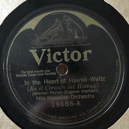 In the Heart of Hawaii / My Honolulu Dream Girl