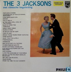 The 3 Jacksons met ritmische begeleiding