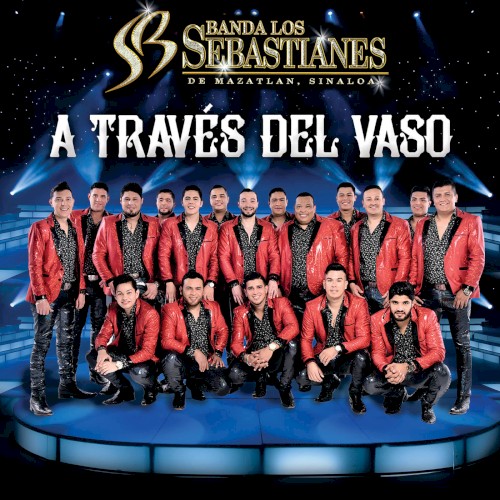 A través del vaso