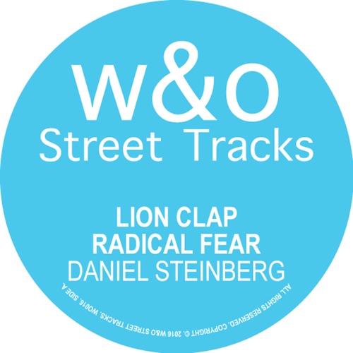 Lions Clap