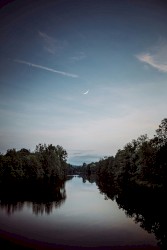 Floating in a Memory