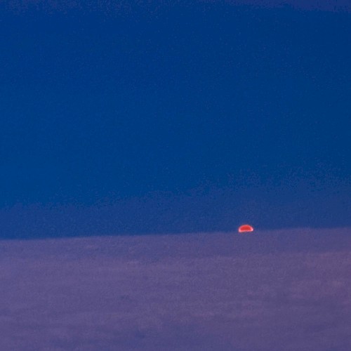 analog feeling (dark ambient version)