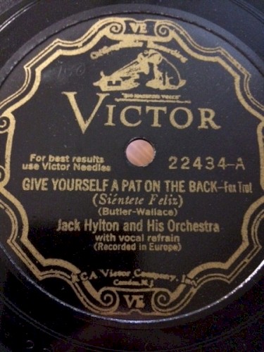 Give Yourself a Pat on the Back / When the Organ Played at Twilight
