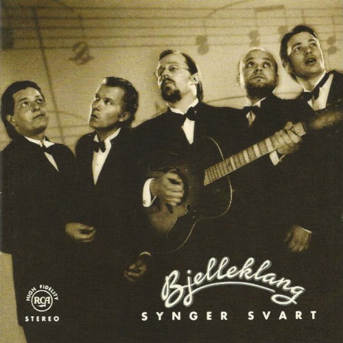 Synger svart