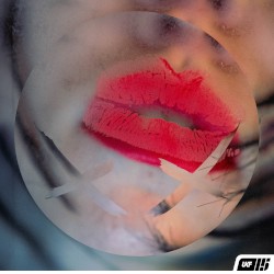 Kiss U