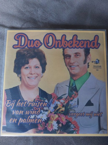 Bij het ruisen van de wind en palmen / Vergeet mij niet