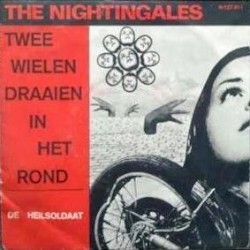 Twee wielen draaien in het rond