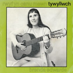 Rwyf Yn Canu Mewn Tywyllwch