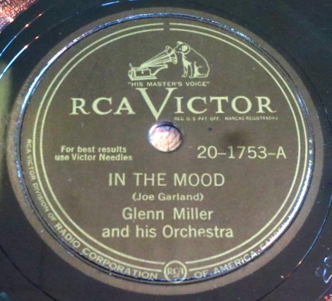 In The Mood / Sunrise Serenade