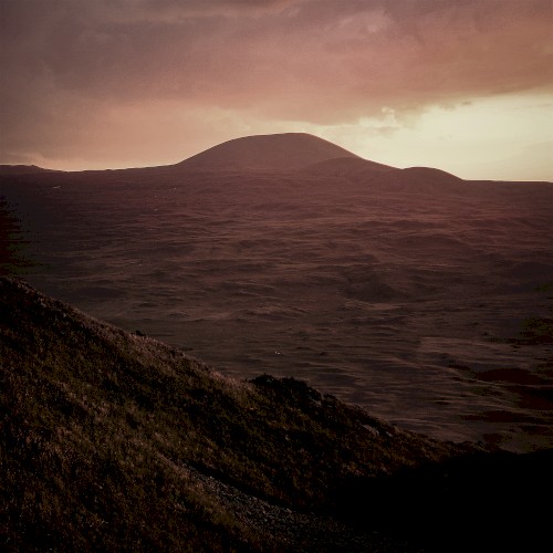 SARERI HOVIN MERNEM