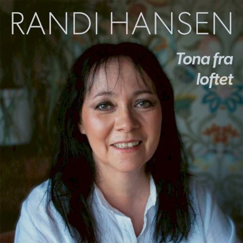 Tona fra loftet