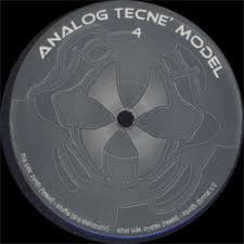 Analog Tecne' Model 004