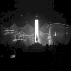 Turnê ANTI‐HERÓI (Ao Vivo)