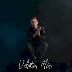Velaton Mies