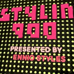 Stylin' 900