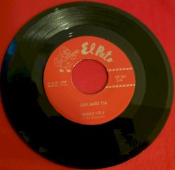 Bailamos tia / En una cajita de oro