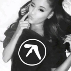 aphex twin x ariana grande mix