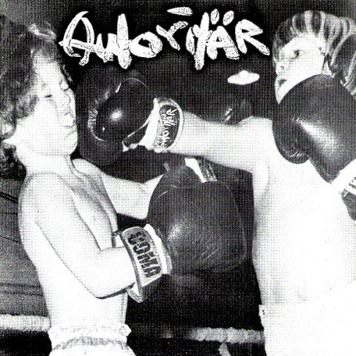 Autoritär / Coma