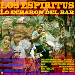 Los echaron del bar