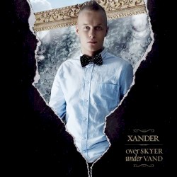 Over skyer, under vand