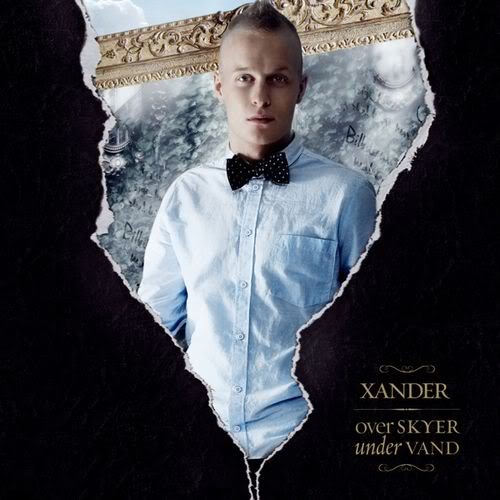 Over skyer, under vand
