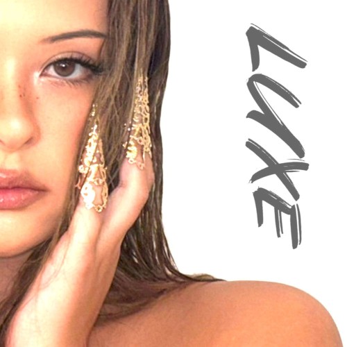 LUXE