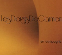 en compagnie