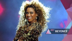 2011-06-26: Glastonbury Festival of Contemporary Performing Arts, UK