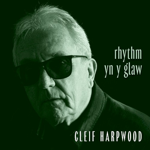 Rhythm Yn Y Glaw