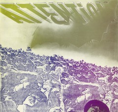 Attention l'armée